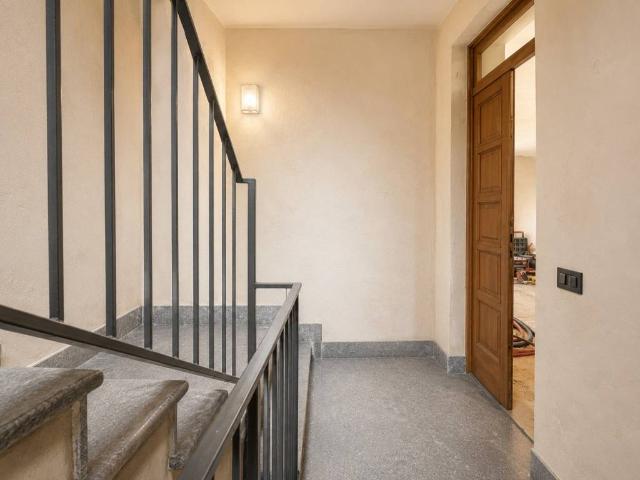 Appartamento in vendita a Inverigo CO