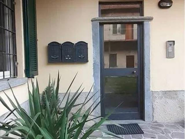 Appartamento in vendita a Inverigo CO