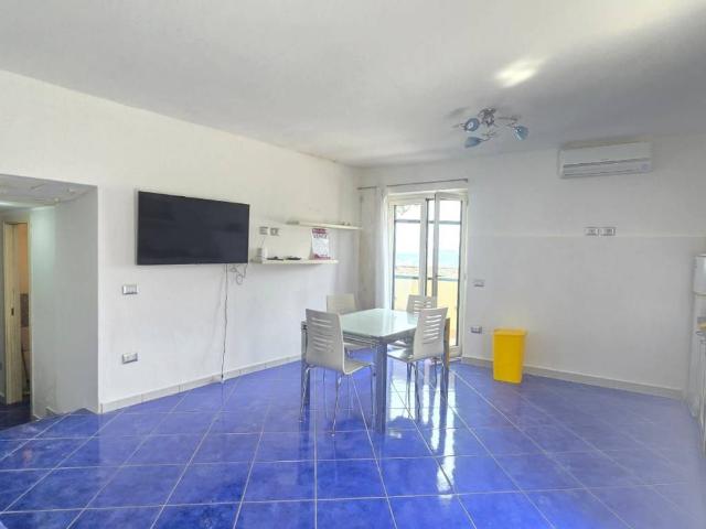 Appartamento in vendita a Ischia NA