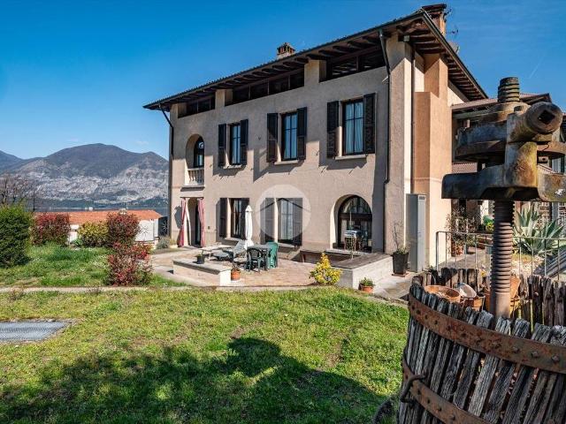 Appartamento in vendita a Iseo BS