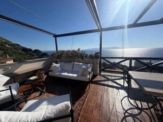 Villa in vendita a Isola del Giglio GR