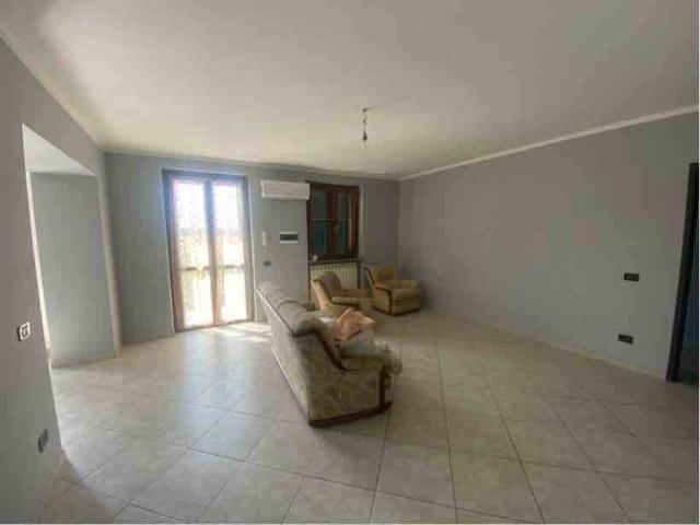 Appartamento in vendita a Isola Sant'Antonio AL
