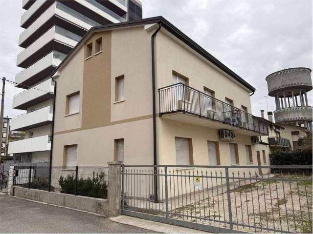 Appartamento in vendita a Jesolo VE