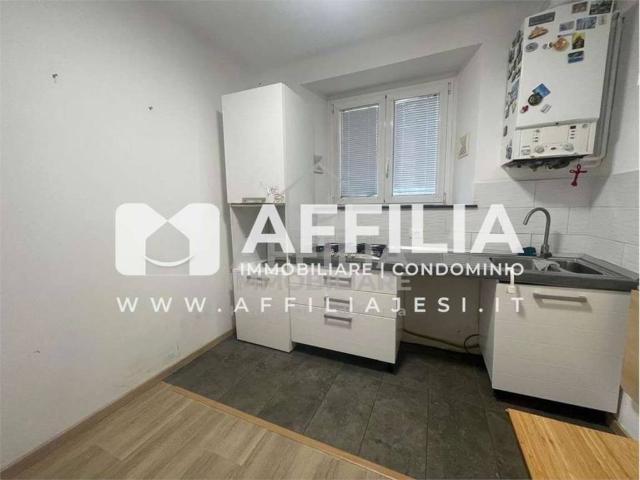 Appartamento in vendita a Jesi AN
