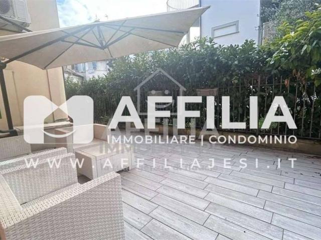 Appartamento in vendita a Jesi AN