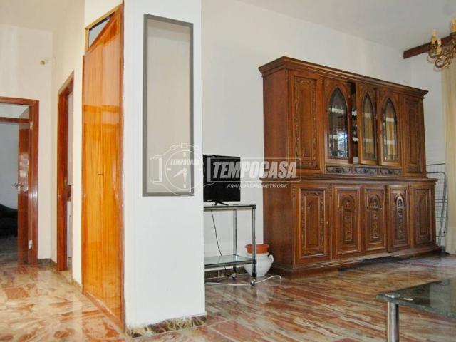 Appartamento in vendita a Jesi AN