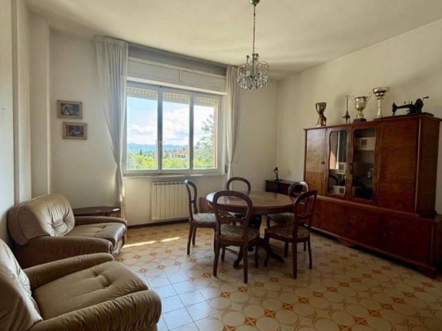 Appartamento in vendita a Jesi AN