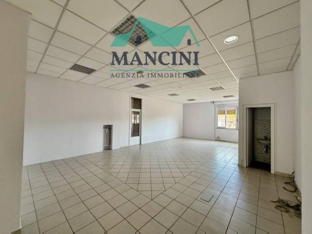 Appartamento in vendita a Jesi AN