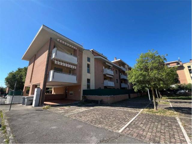 Appartamento in vendita a Jesi AN