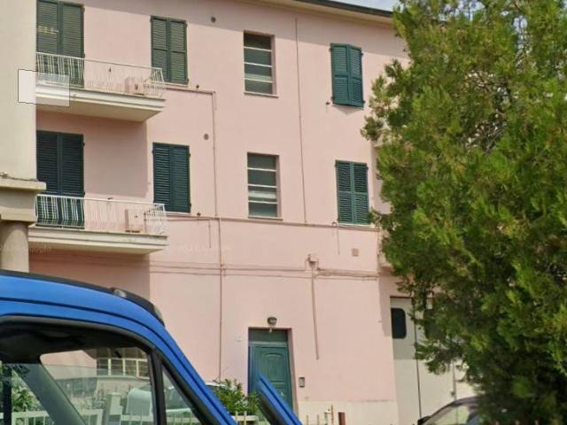 Appartamento in vendita a Jesi AN