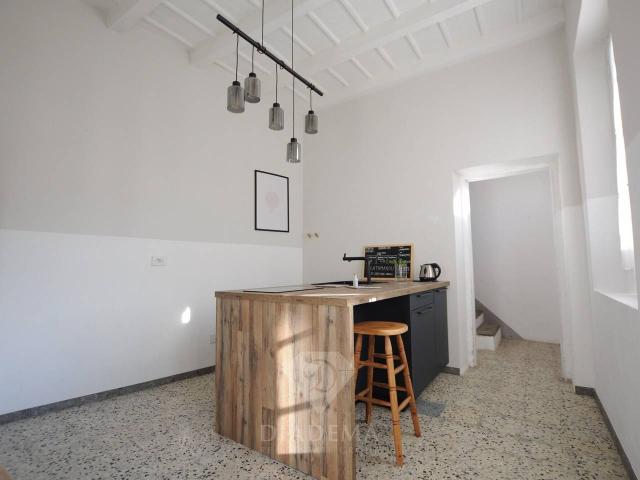 Appartamento in vendita a Jerago Con Orago
