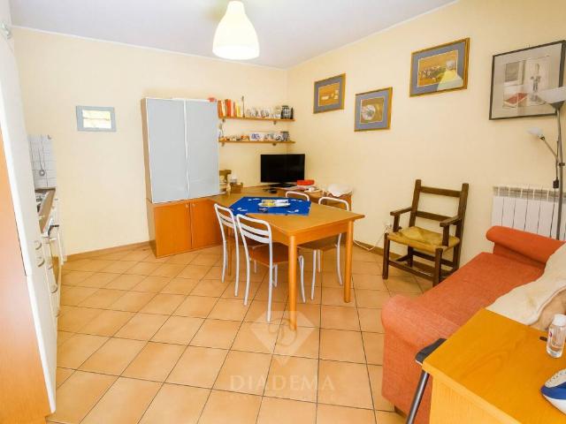 Appartamento in vendita a Jerago con Orago VA