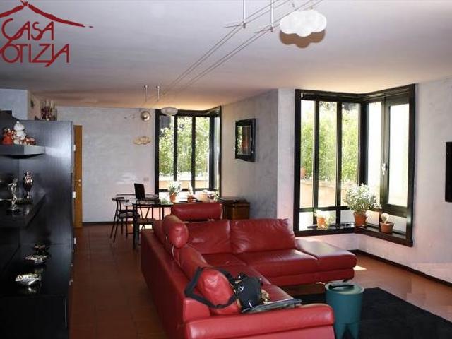 Appartamento in vendita a Lucca, Borgo Giannotti