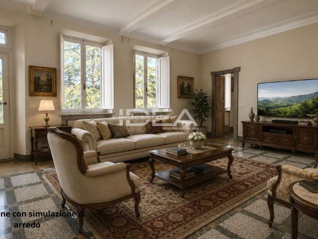 APPARTAMENTO in VENDITA a LUCCA CENTRO STORICO di 4 vani
