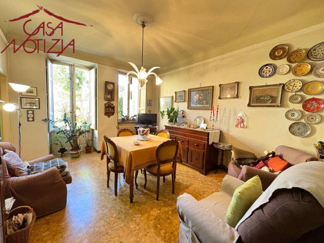Appartamento in vendita a Lucca, Centro storico