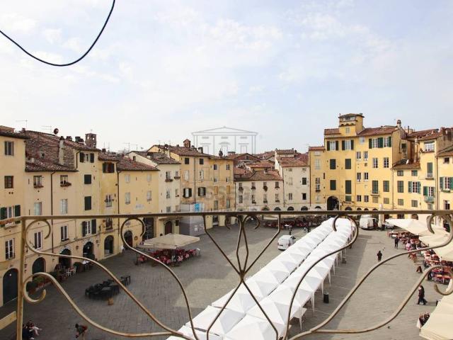 Appartamento in vendita a Lucca LU