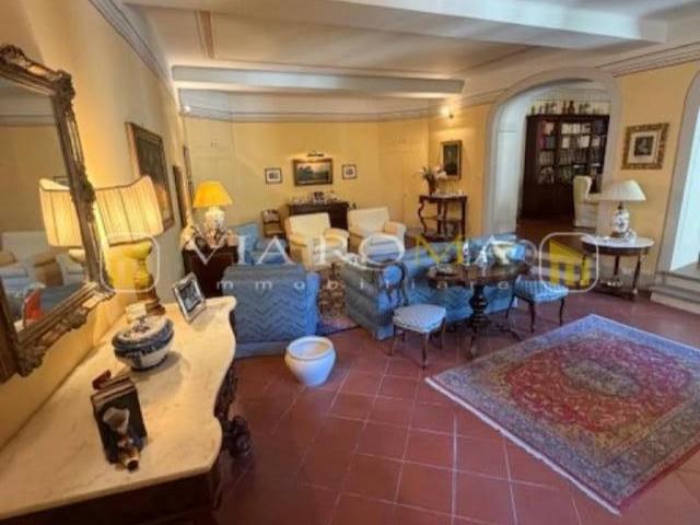 Appartamento in vendita a Lucca LU