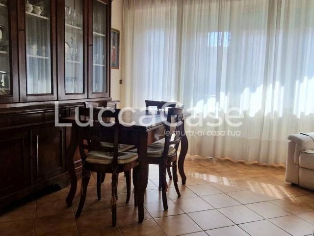 Appartamento in vendita a Lucca LU