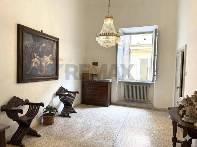 Appartamento in vendita a Lucca LU