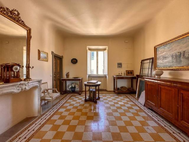 Appartamento in vendita a Lucca LU