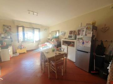 Appartamento in vendita a Lucca LU