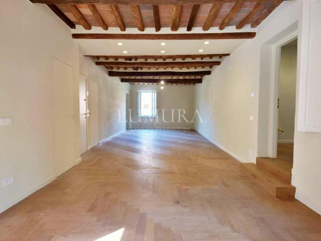 Appartamento in vendita a Lucca LU