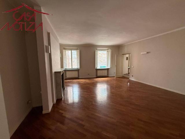 Appartamento in vendita a Lucca LU
