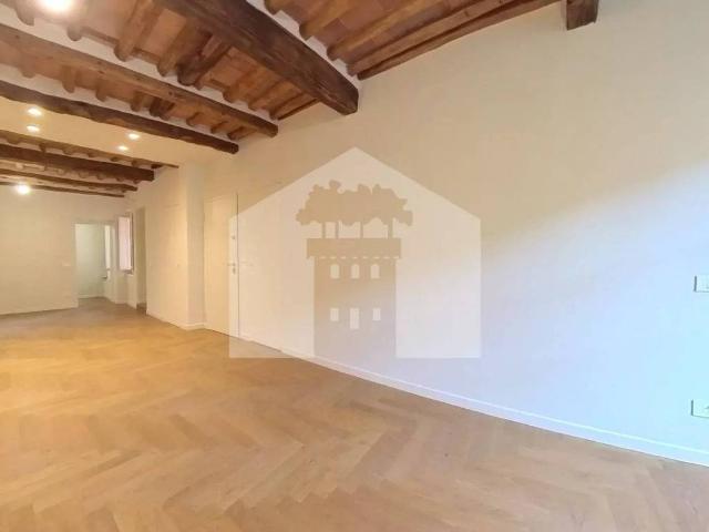 Appartamento in vendita a Lucca LU