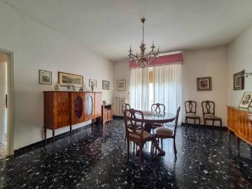 Appartamento in vendita a Lucca LU