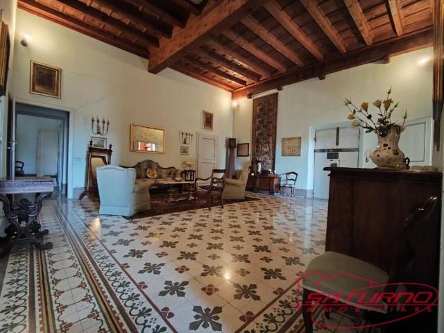 Appartamento in vendita a Lucca LU