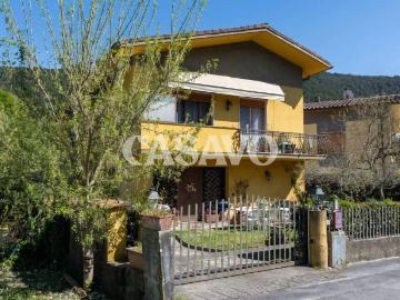 Appartamento in vendita a Lucca LU