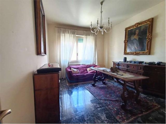 Appartamento in vendita a Lucca LU