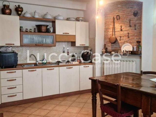 Appartamento in vendita a Lucca LU