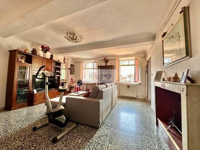 Appartamento in vendita a Lucca LU