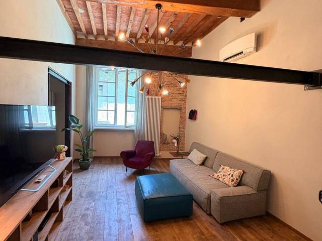 Appartamento in vendita a Lucca LU