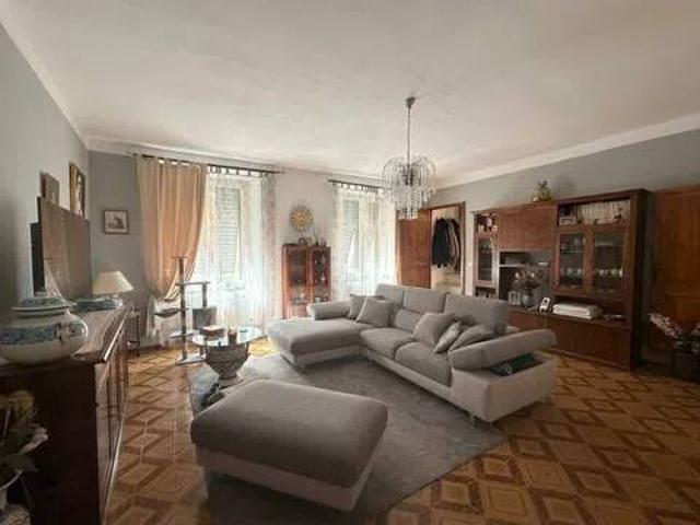 Appartamento in vendita a Lucca LU