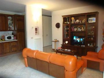 Appartamento in vendita a Lucca LU