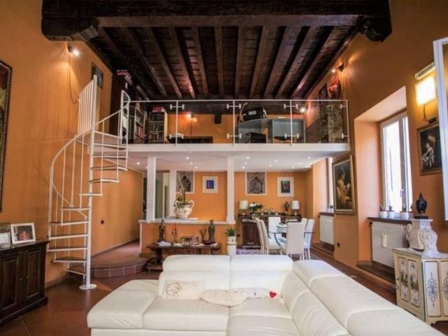 Appartamento in vendita a Lucca LU