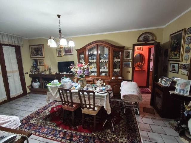 Appartamento in vendita a Lucca LU