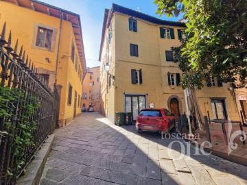 Appartamento in vendita a Lucca LU