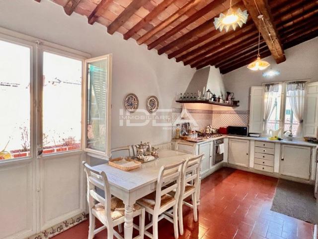 Appartamento in vendita a Lucca LU