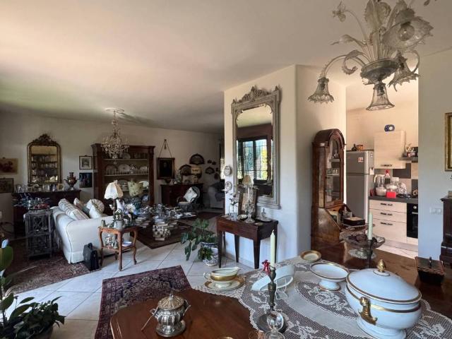 Appartamento in vendita a Lucca LU