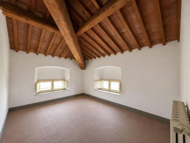 Appartamento in vendita a Lucca LU