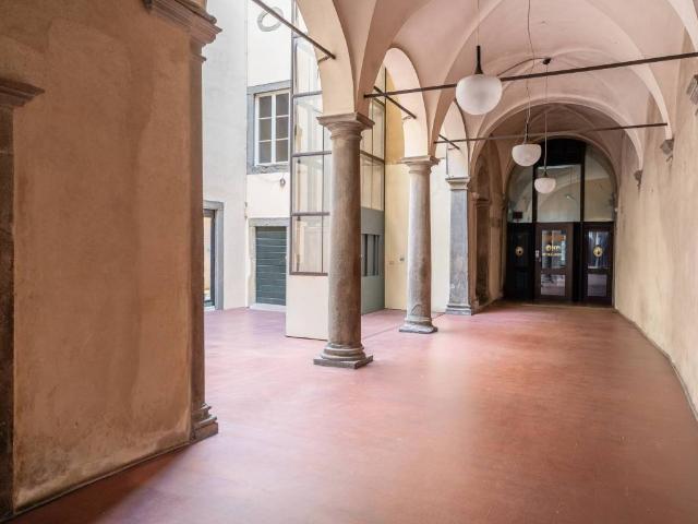 Appartamento in vendita a Lucca LU