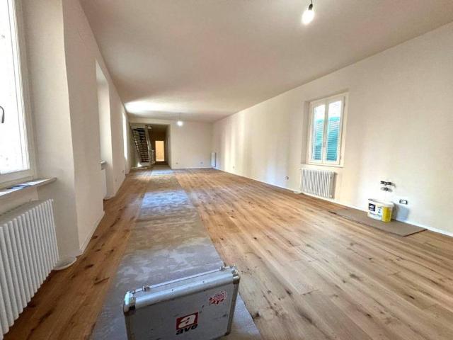 Appartamento in vendita a Lucca LU