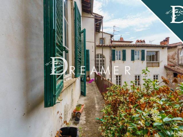 Appartamento in vendita a Lucca via della Cervia, 22, Piazza Napoleone San Michele