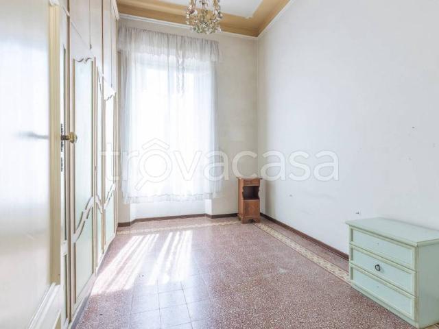 Appartamento in vendita a Lucca viale Armando Diaz, Arancio