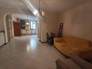 Appartamento in vendita a Lucca