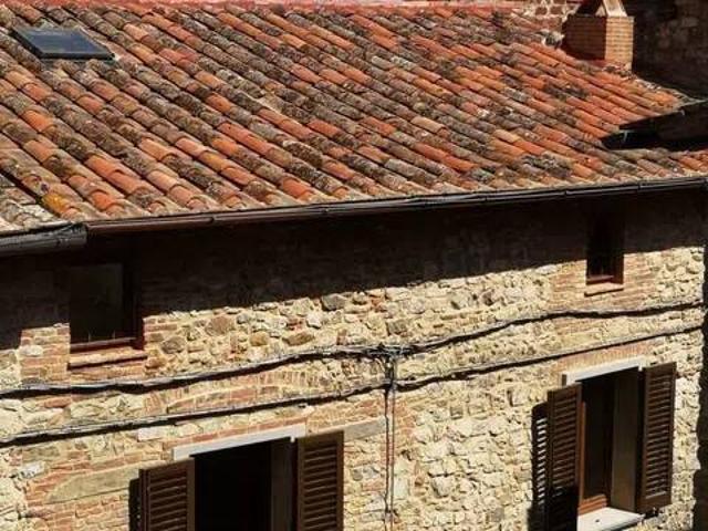 Appartamento in vendita a Lucignano AR