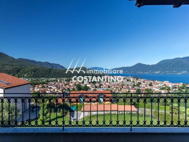 Villa in vendita a Luino VA